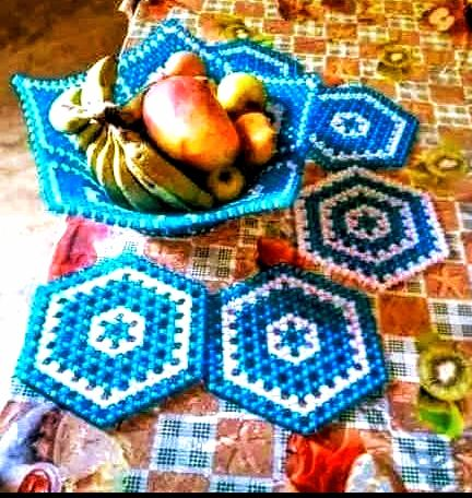 Paniers à fruits et sets de table