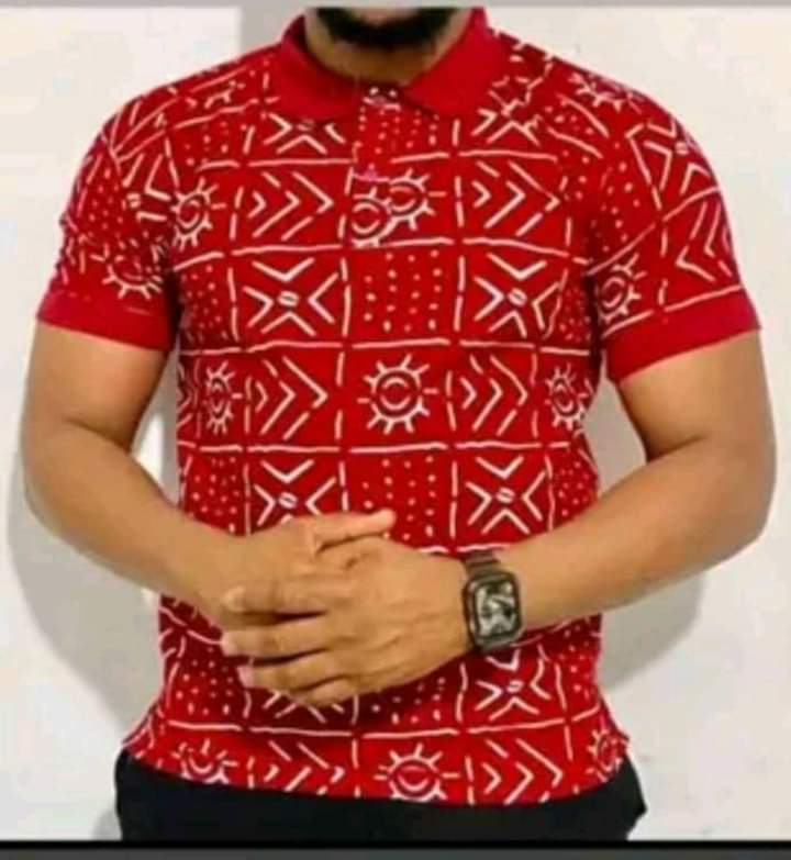 Chemises antiques de très bonne qualité