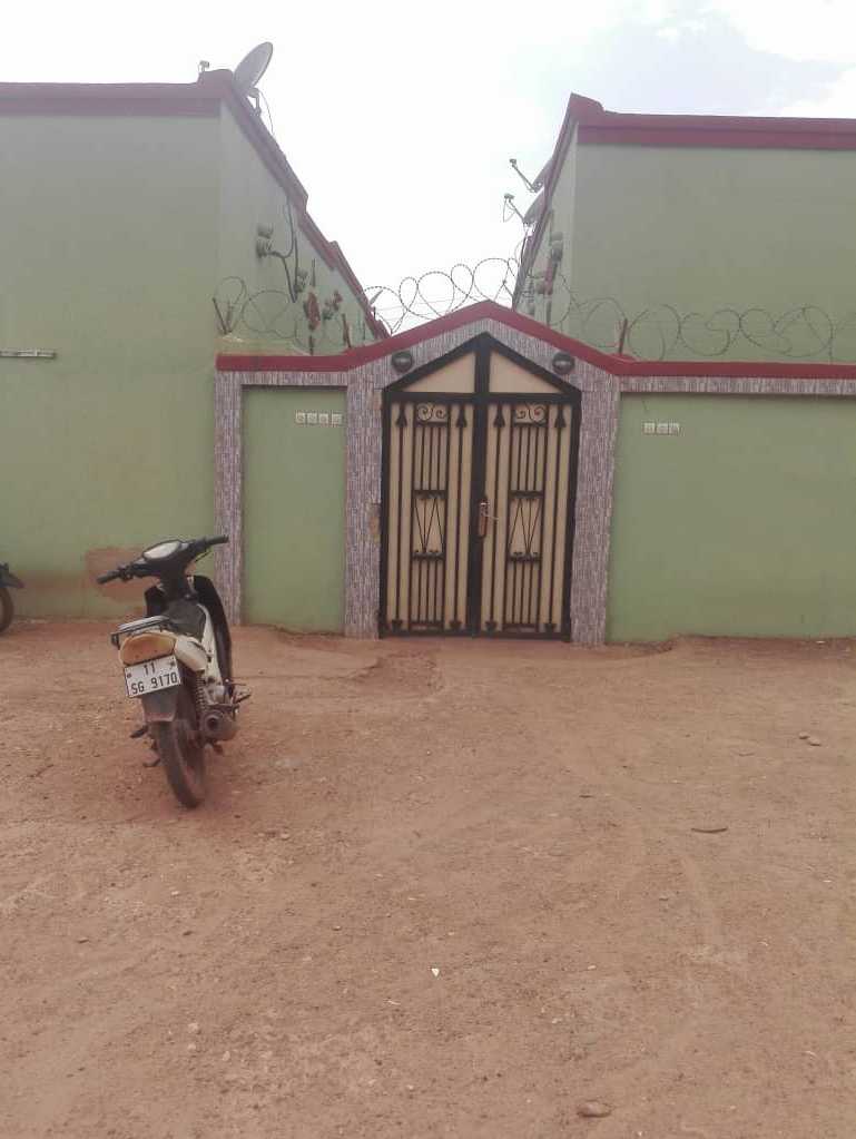 Location de Maison à Katre YAAR – Ouagadougou