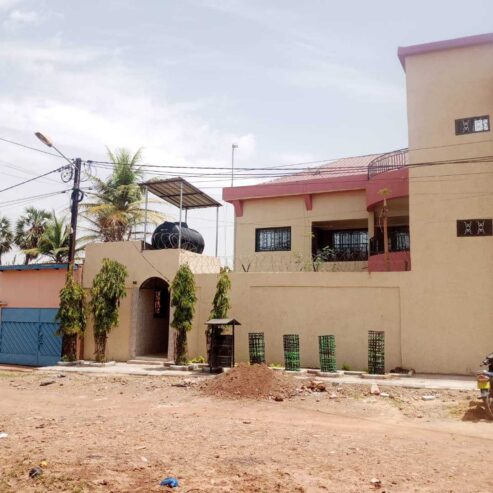 Location villa 12 pièces Dassagho à Ouagadougou