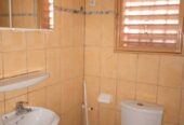 Location villa 12 pièces à Somgandé – Ouagadougou