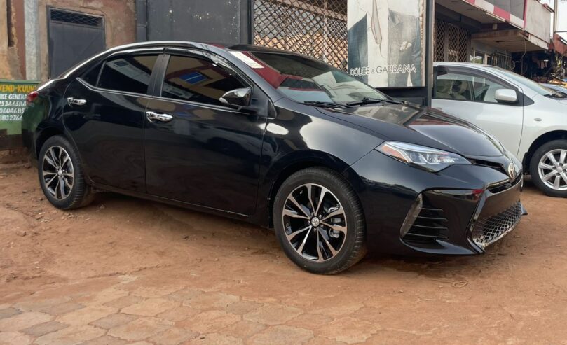 Toyota corolla s 2015