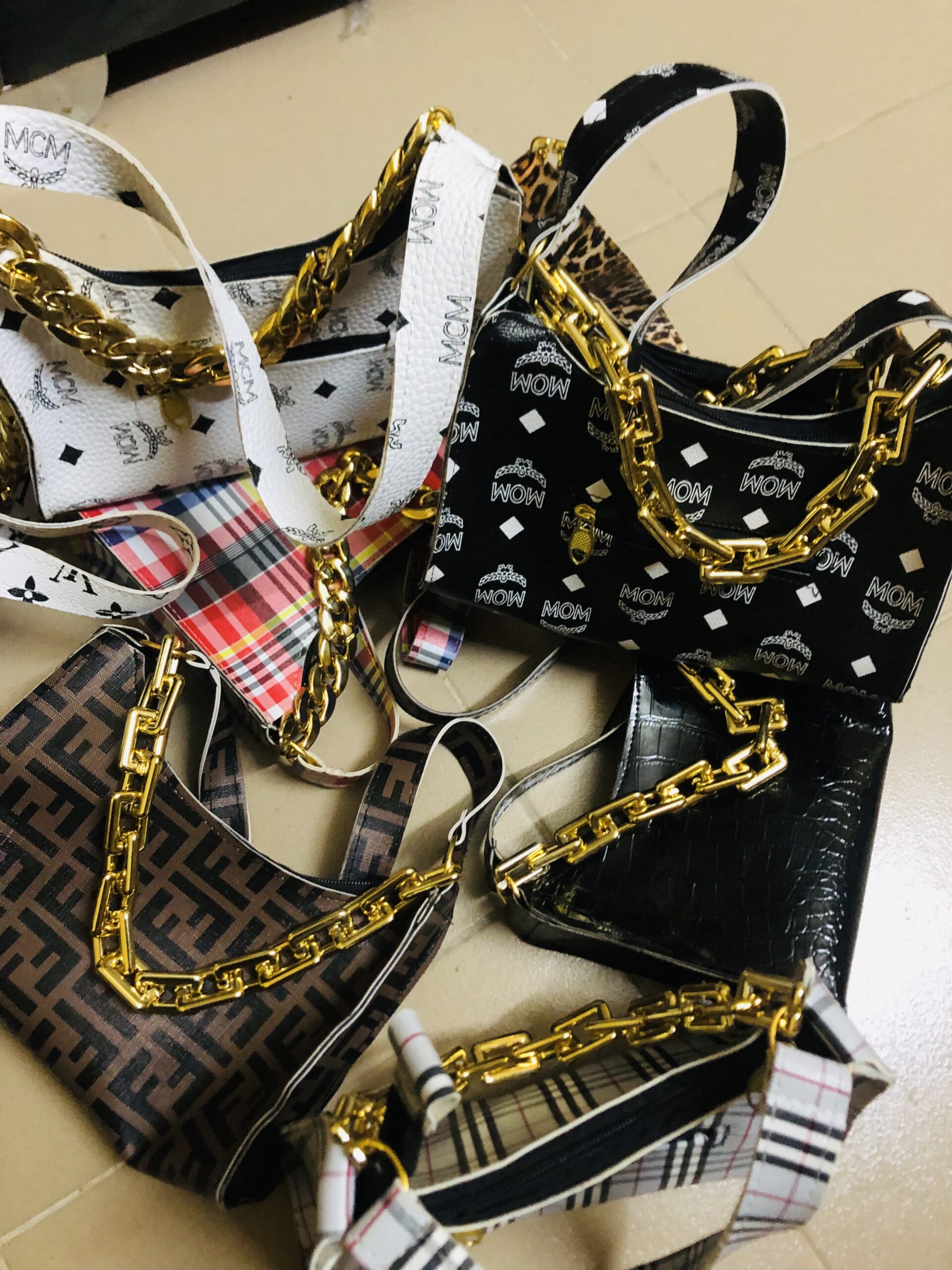 Vente de sacs à mains