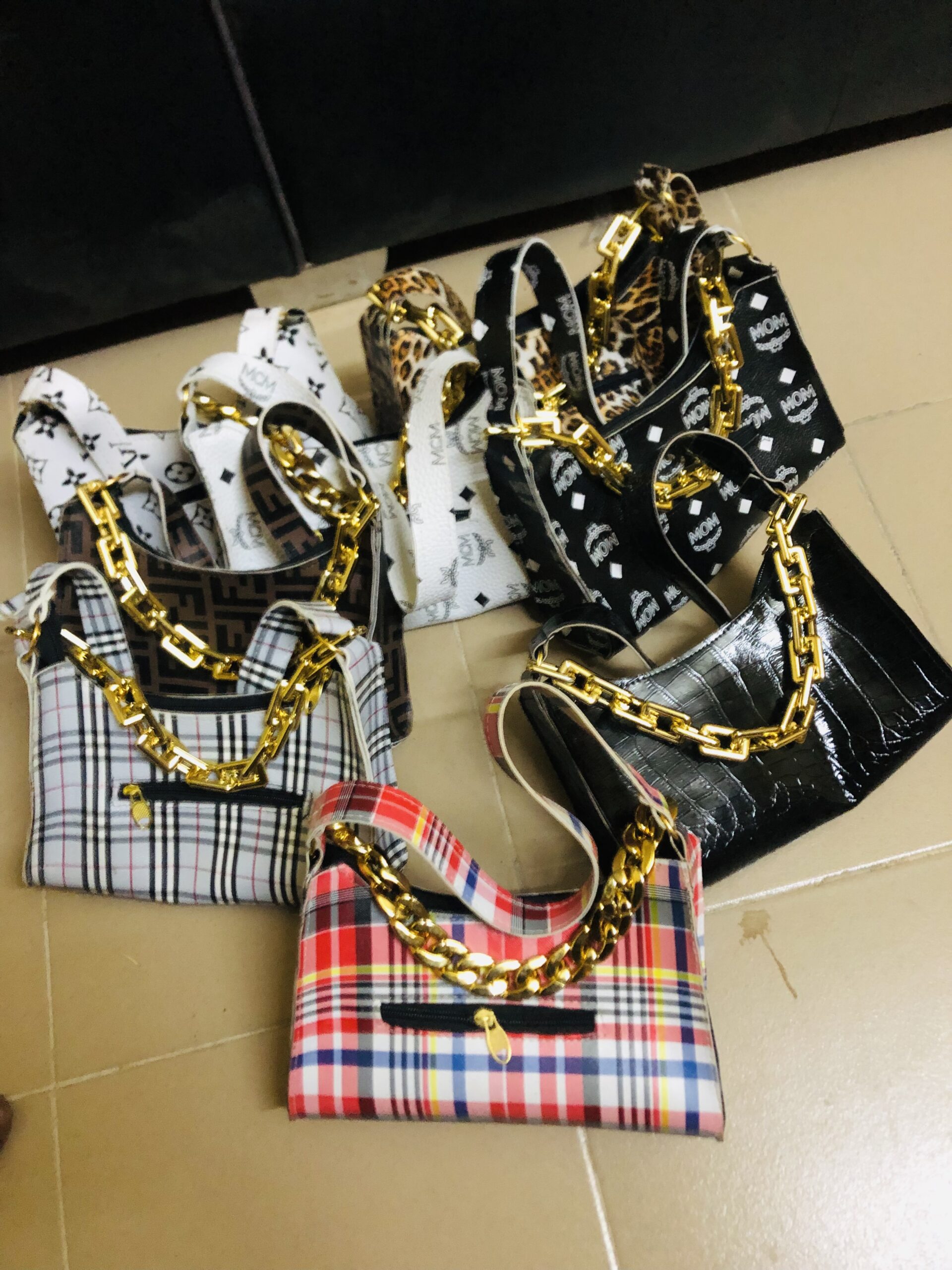 Vente de sacs à mains