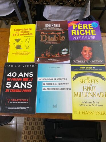 LIVRES DE DÉVELOPPEMENT PERSONNEL ET FINANCIERS