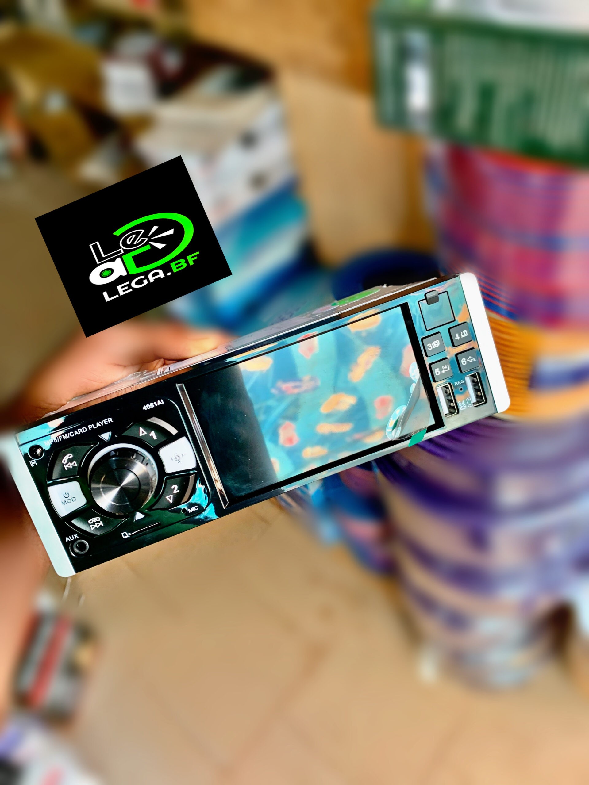 Poste de voiture écran vidéo, Bluetooth,clé usb et charge,carte mémoire