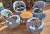 DES CHAISES EN PNEUS