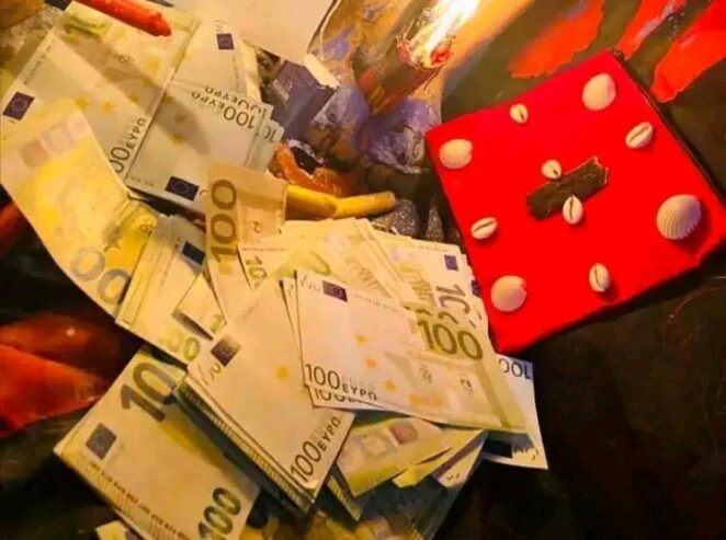 VRAI PORTEFEUILLE MAGIQUE EN DOLLARS, EN EURO, +229 01 56 84 41 71 PORTE MONNAIE MAGIQUE EN DOLLARS