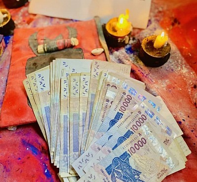 VOICI COMMENT OBTENIR LE VRAI PORTEFEUILLE MAGIQUE POUR CHANGER VOTRE VIE ? +229 56 84 41 71 APPRENEZ TOUS LES SECRETS SUR LE VRAI PORTE-FEUILLE MAGIQUE QUI EXISTE VRAIMENT